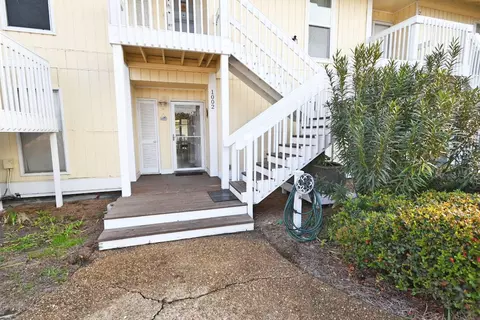 775 Gulf Shore Dr #1002, Destin, FL 32541