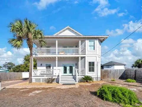 275 Payne St, Miramar Beach, FL 32550