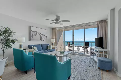 520 Santa Rosa Blvd #404, Fort Walton Beach, FL 32548