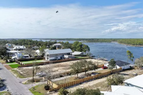 21926 Lakeview Dr, Panama City Beach, FL 32413