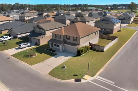 231 Baycliff Dr, Crestview, FL 32536