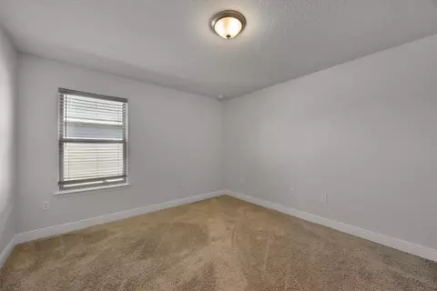 Bedroom - 231 Baycliff Dr, Crestview, FL 32536 photo 1 of 10