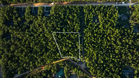 3902 Clearview Dr, Crestview, FL 32539