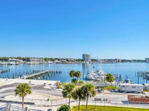 100 Gulf Shore Dr #405, Destin, FL 32541