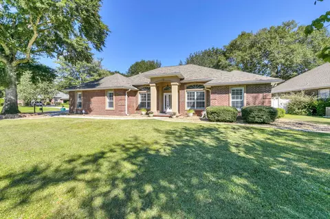 2623 Brodie Ln, Crestview, FL 32536