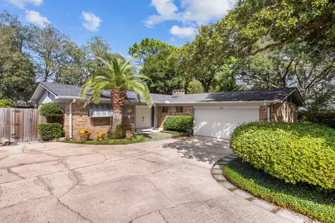 507 Amelia St, Fort Walton Beach, FL 32547