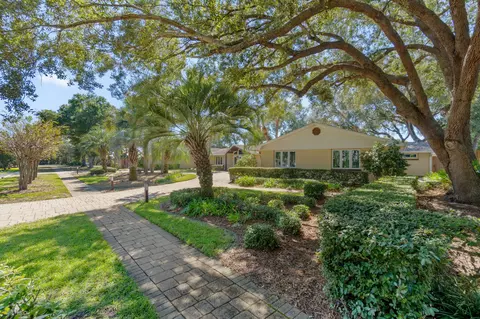 105 Indian Bayou Dr, Destin, FL 32541