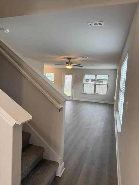 Entry Way - 199 Ridgeway Cir, Crestview, FL 32536 photo 3 of 6