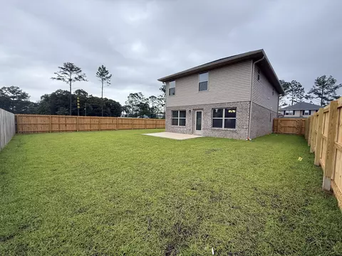 Exterior - 199 Ridgeway Cir, Crestview, FL 32536 photo 3 of 3