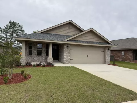 192 Ridgeway Cir, Crestview, FL 32536