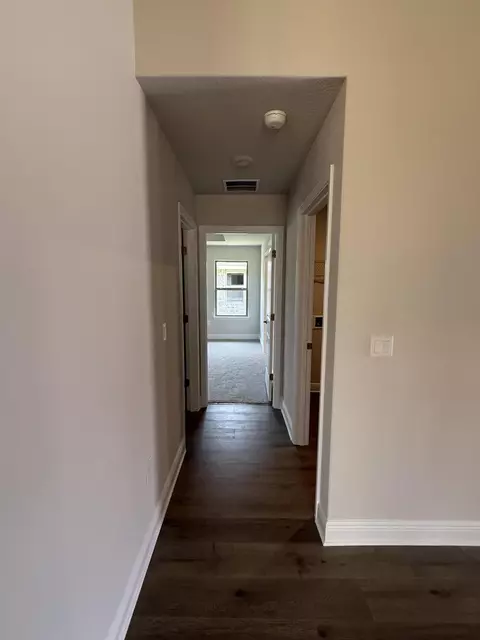 Entry Way - 194 Ridgeway Cir, Crestview, FL 32536 photo 4 of 4
