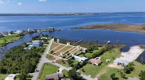 1444 W Park Dr, Panama City, FL 32404