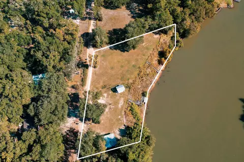 117 Reddick Loop, Ponce De Leon, FL 32455 photo 2