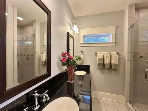 Bath - 786 Symphony Way, Freeport, FL 32439 photo 2 of 9