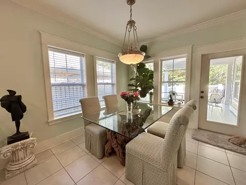 Dining - 786 Symphony Way, Freeport, FL 32439 photo 4 of 6