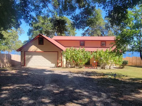 227 Holland Rd, Defuniak Springs, FL 32433