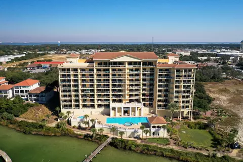 770 Harbor Blvd #4C, Destin, FL 32541