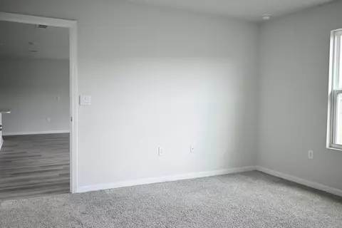 Bedroom - 429 Scarborough St, Crestview, FL 32539 photo 9 of 10
