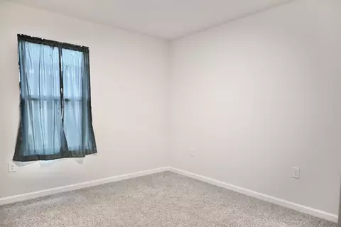 Bedroom - 429 Scarborough St, Crestview, FL 32539 photo 4 of 10
