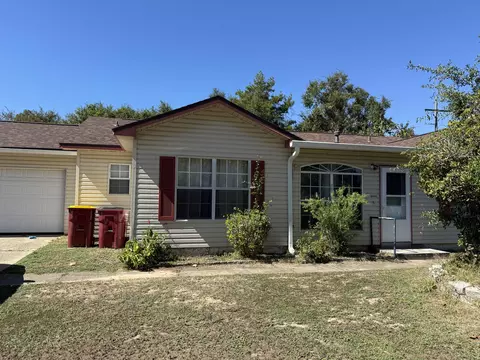216 Brookmeade Dr, Crestview, FL 32539