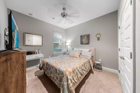 Bedroom - 40 Oyster Blvd, Freeport, FL 32439 photo 3 of 3