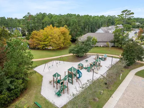 View/Area - 40 Oyster Blvd, Freeport, FL 32439 photo 2 of 4