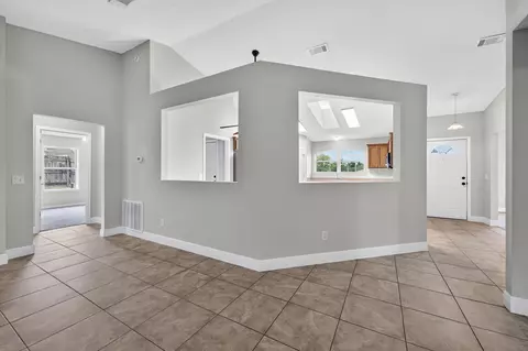Entry Way - 1222 Northview Dr, Crestview, FL 32536 photo 2 of 2