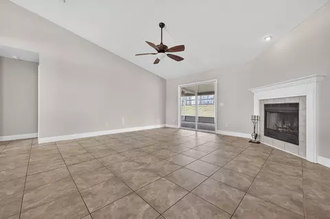 Living - 1222 Northview Dr, Crestview, FL 32536 photo 5 of 6