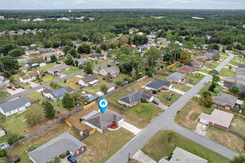 View/Area - 1222 Northview Dr, Crestview, FL 32536 photo 8 of 11