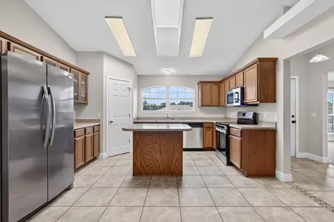 Kitchen - 1222 Northview Dr, Crestview, FL 32536 photo 2 of 7