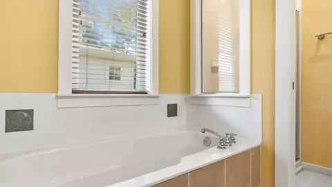 Bath - 1327 E Ravens Run, Miramar Beach, FL 32550 photo 4 of 6