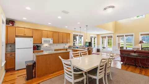 Kitchen - 1327 E Ravens Run, Miramar Beach, FL 32550 photo 5 of 5