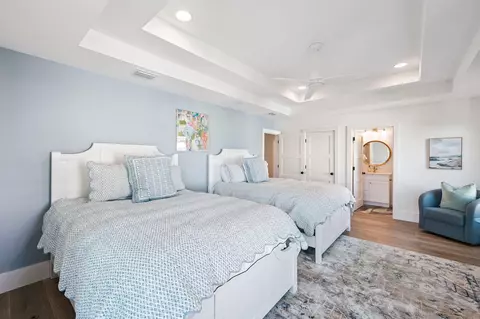 Bedroom - 754 Harbor Blvd, Destin, FL 32541 photo 7 of 10