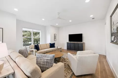 Living - 754 Harbor Blvd, Destin, FL 32541 photo 6 of 6