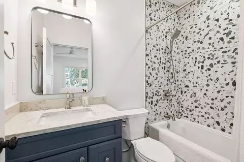 Bath - 754 Harbor Blvd, Destin, FL 32541 photo 1 of 9