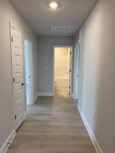Entry Way - 189 Ridgeway Cir, Crestview, FL 32536 photo 6 of 6