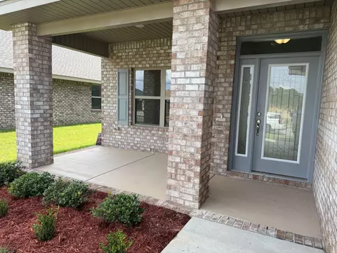 Exterior - 189 Ridgeway Cir, Crestview, FL 32536 photo 3 of 4