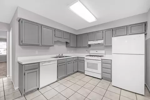 106 4th Ave, Shalimar, FL 32579