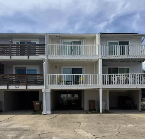 8468 Gulf Blvd # UT-4, Navarre, FL 32566