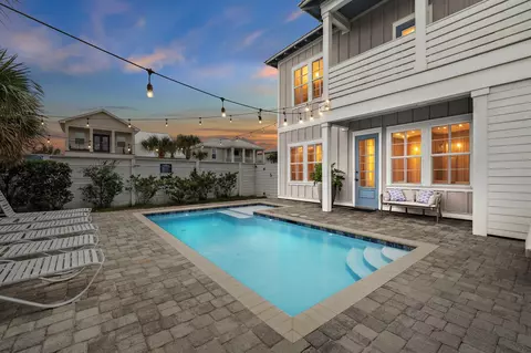 10 Lake St, Miramar Beach, FL 32550