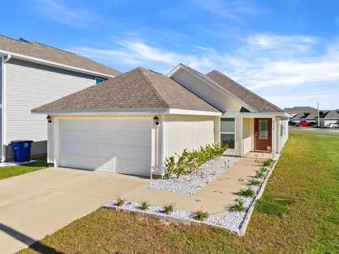6570 Atkins Rd, Panama City, FL 32404