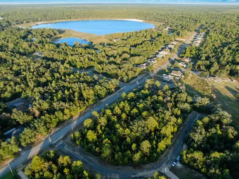 19 Shenandoah Boulevard, Chipley, FL 32428