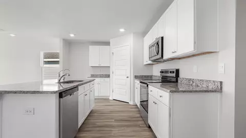 Kitchen - 275 Eunola Ln, Freeport, FL 32439 photo 1 of 4