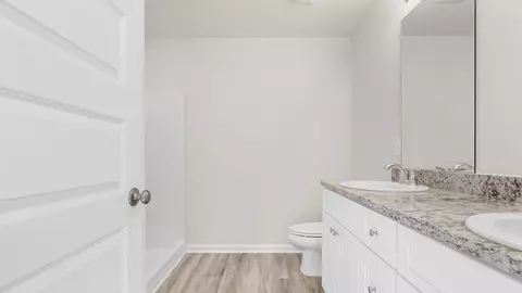 Bath - 275 Eunola Ln, Freeport, FL 32439 photo 1 of 5