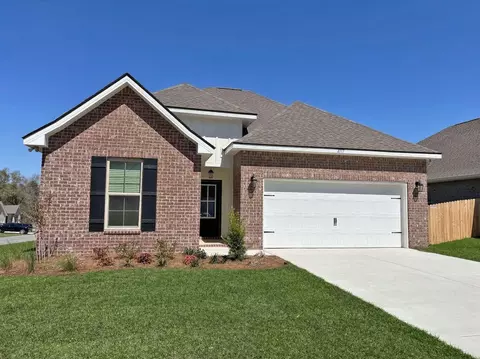 2717 Louis Cir, Crestview, FL 32536