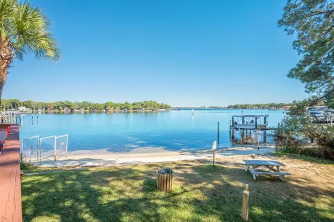 5 Laguna St #104, Fort Walton Beach, FL 32548