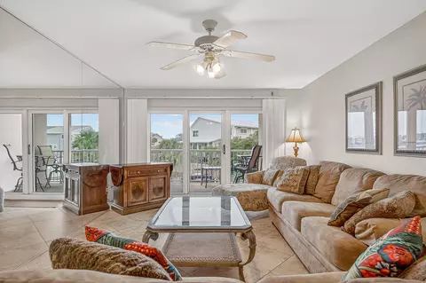 195 Durango Rd #2D, Destin, FL 32541