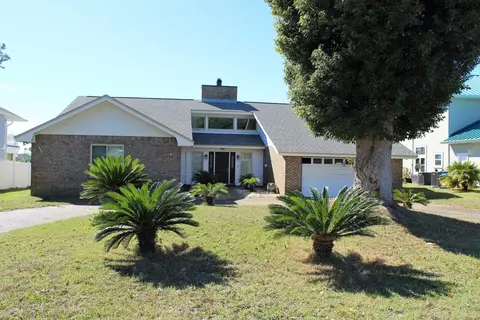 612 Amberjack Dr, Panama City Beach, FL 32408