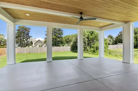 Exterior - 162 Casting Lake Rd, Miramar Beach, FL 32550 photo 7 of 17
