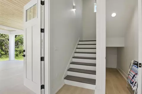 Entry Way - 162 Casting Lake Rd, Miramar Beach, FL 32550 photo 4 of 6